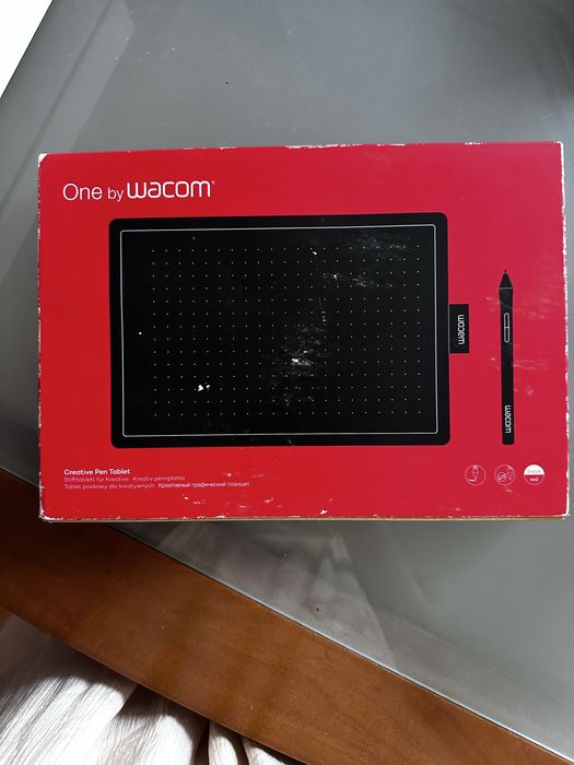 Графичен таблет One by Wacom Medium CTL-672