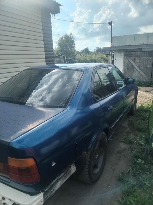 Продам бмв e34 525i