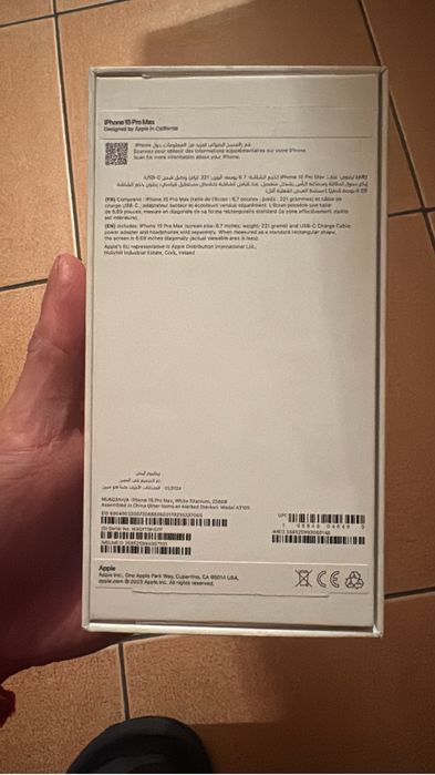 Продам айфон 15 pro max 256 гб