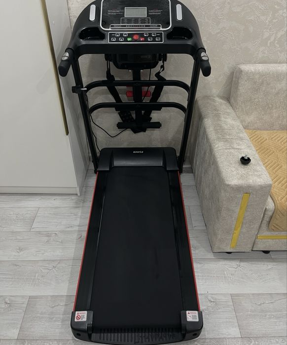 Продам беговую дорожку