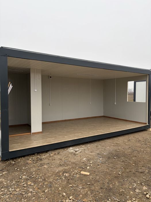 Vand containere pentru locuit