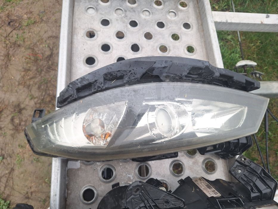 faruri renault laguna 2 facelift xenon