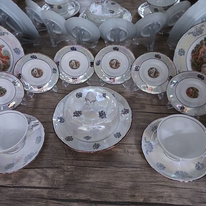 Madonna servis sotiladi 14 personli