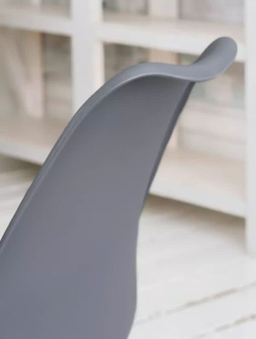 Продам стул новый