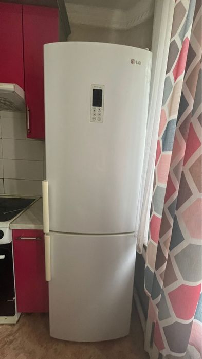 СРОЧНО Продаю холодильник lg