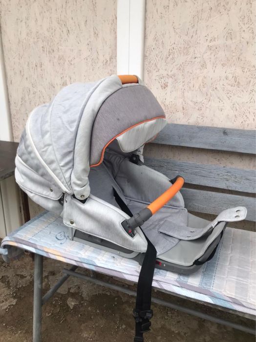 Коляска 65000тг торг