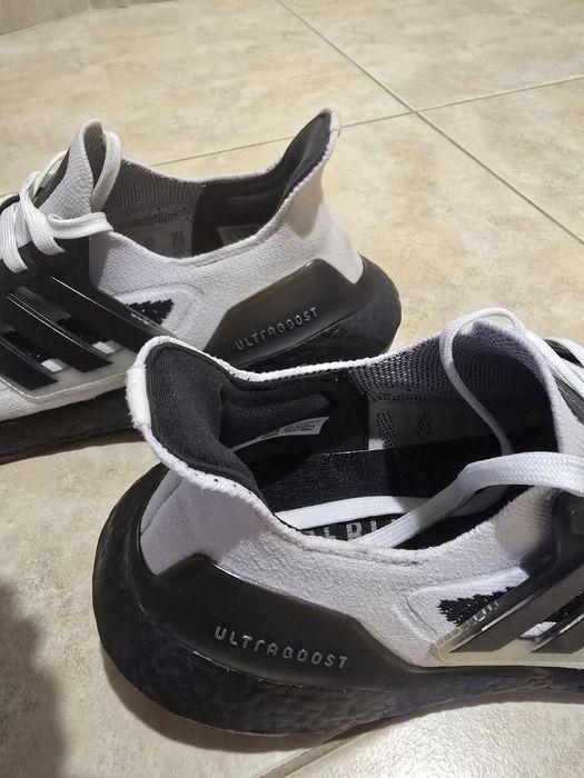 Adidas Ultraboost 21 Oreo 43 1/3