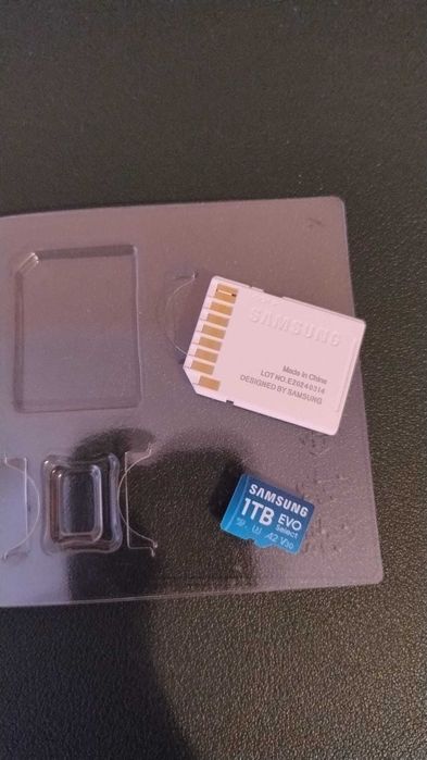Card Samsung EVO PLUS microSDXC 1TB