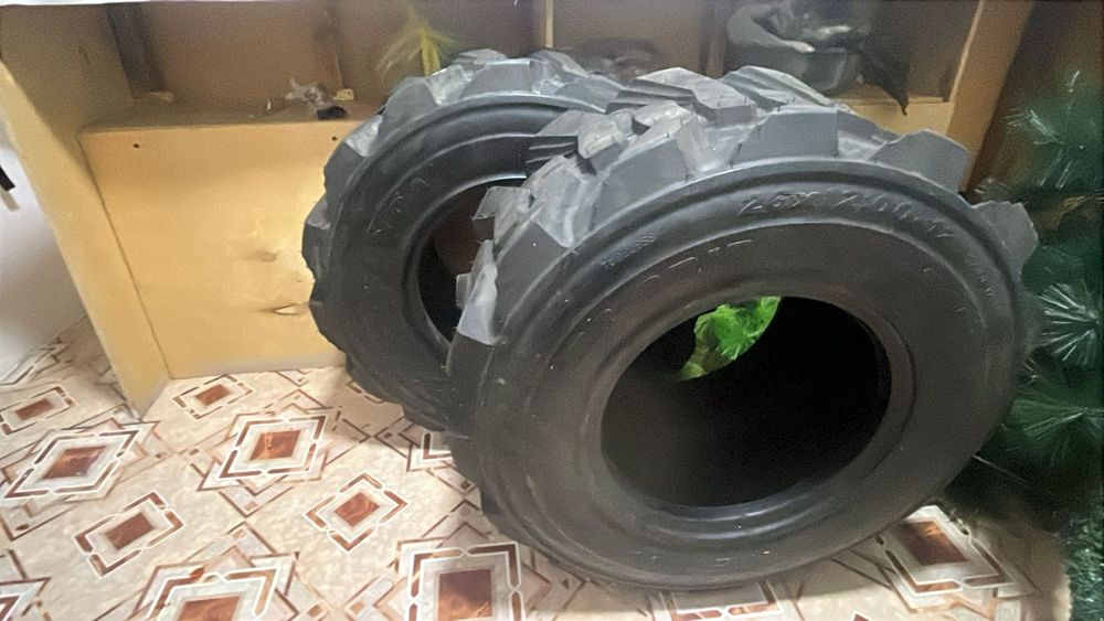 Шины от трактора 26x12.00-12