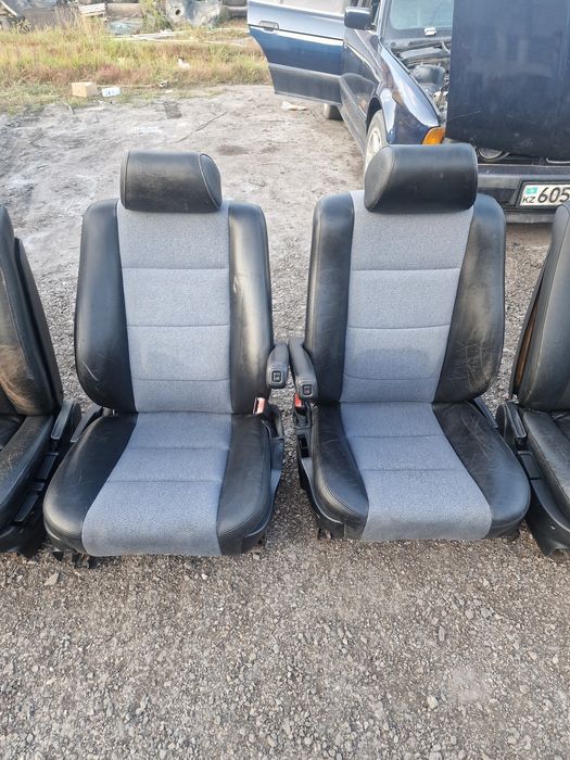 Сиденья Бмв е34 салон кожа велюр