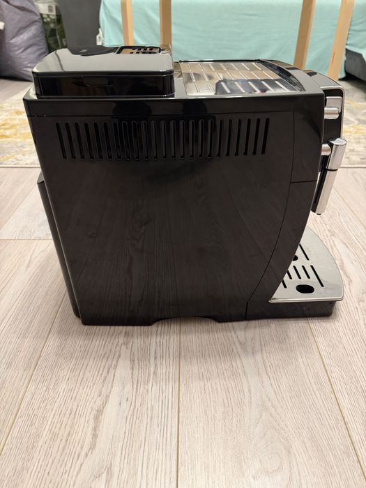 Espressor automat De’Longhi cu garanție