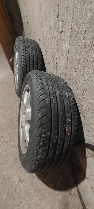 Гуми с джанти 4 броя