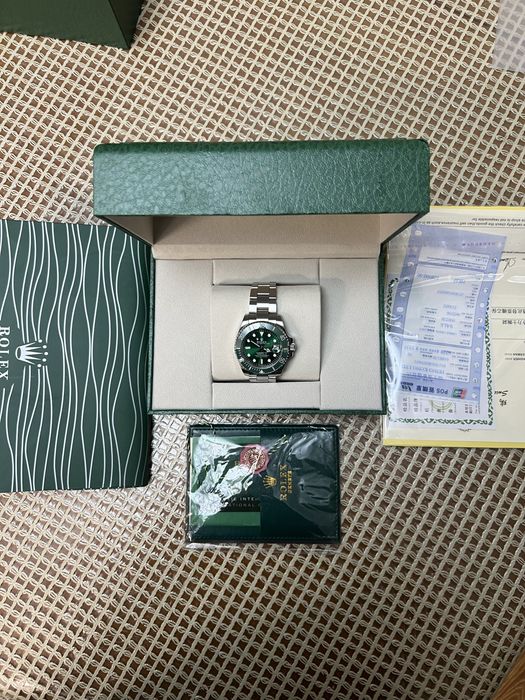 Часы Rolex Submariner