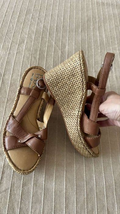 Дамски обувки / мокасини / сандали