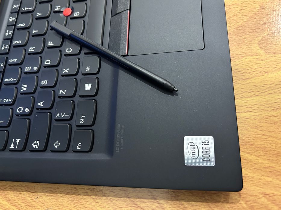Като нов! Лаптоп Lenovo X13 Yoga touch i5/8GB RAM/256 NVMe, 3 м. гар.