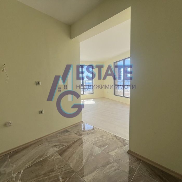 Продава се Двустаен апартамент в Приморско - 66 кв.м за 1043 €/кв.м - Снимка #3