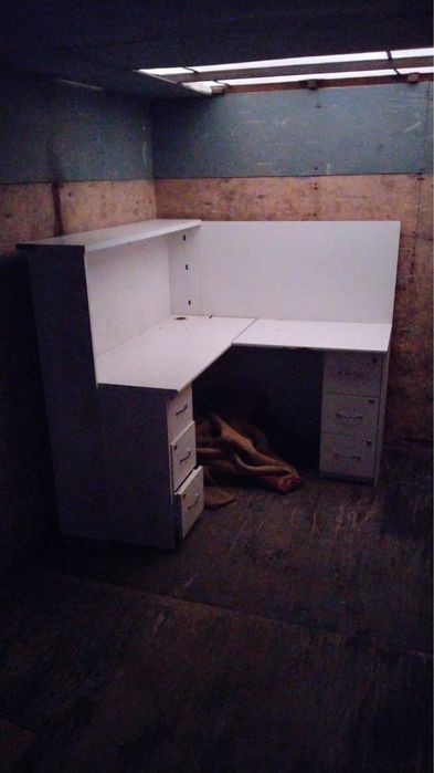 Продам островок мебели