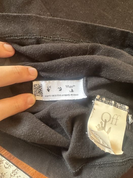 Off-white тебиска