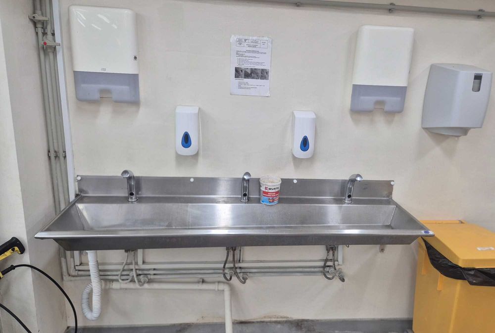 Продавам напълно работещ цех за консерви – готов бизнес пакет