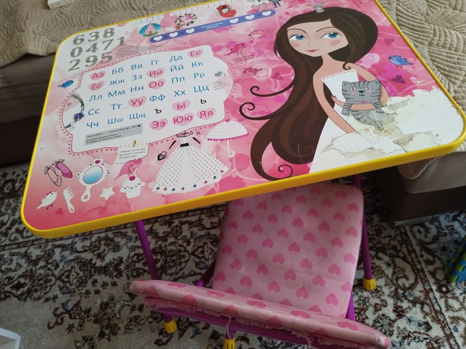 Продам детский столик со стульчиком