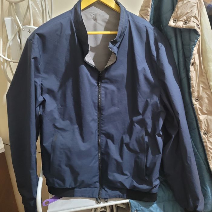 Продам ветровку Glassman