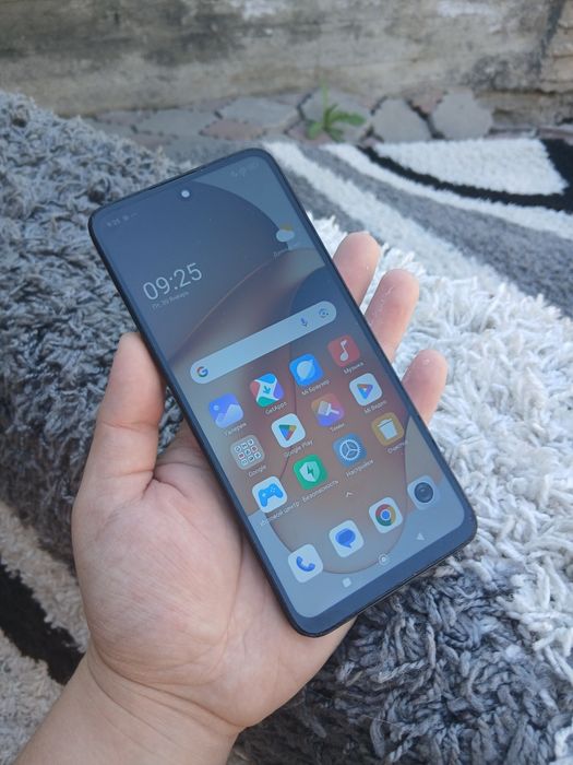 В продаже Redmi 12.