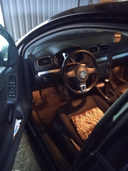 VOLKSWAGEN Golf 2010 — imagine 3