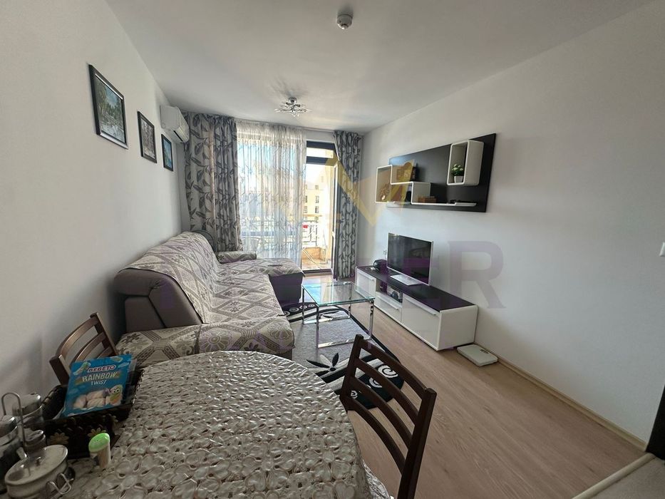 Продава се Двустаен апартамент в Свети Влас - 54 кв.м за 1630 €/кв.м - Снимка #6
