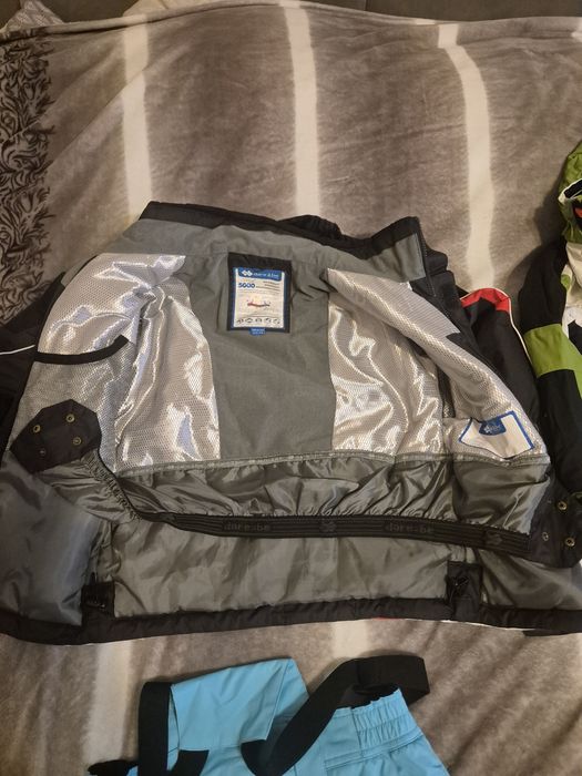 Haine ski copii geaca si pantaloni