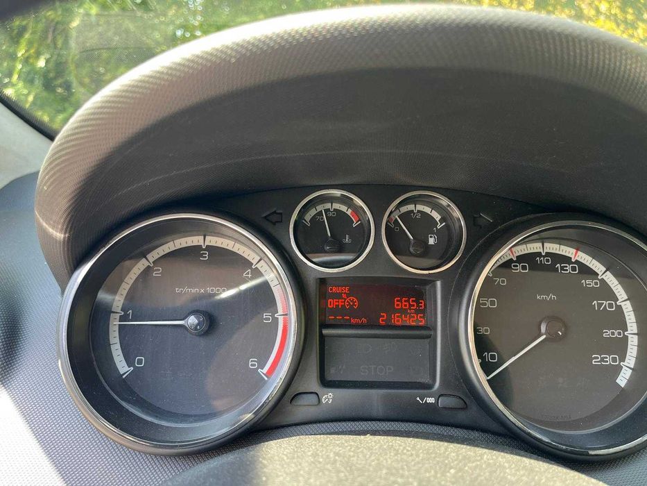 PEUGEOT 308 2009 — imagine 4