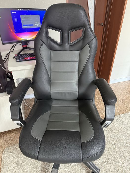 Продам кресло в идеально состояний