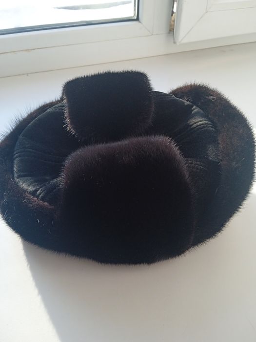 Норковая шапка ушанка.