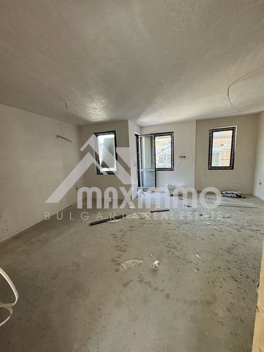 Продава се Тристаен апартамент в Варна, Колхозен пазар - 74 кв.м за 1649 €/кв.м - Снимка #8