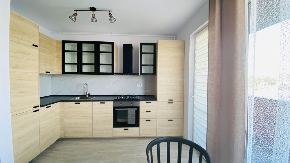 Inchiriere apartament cu parcare