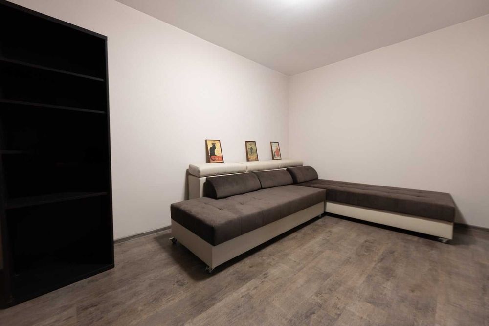 Дава се под наем Двустаен апартамент в София, Лозенец - 70 кв.м за 586.5 € - Снимка #4