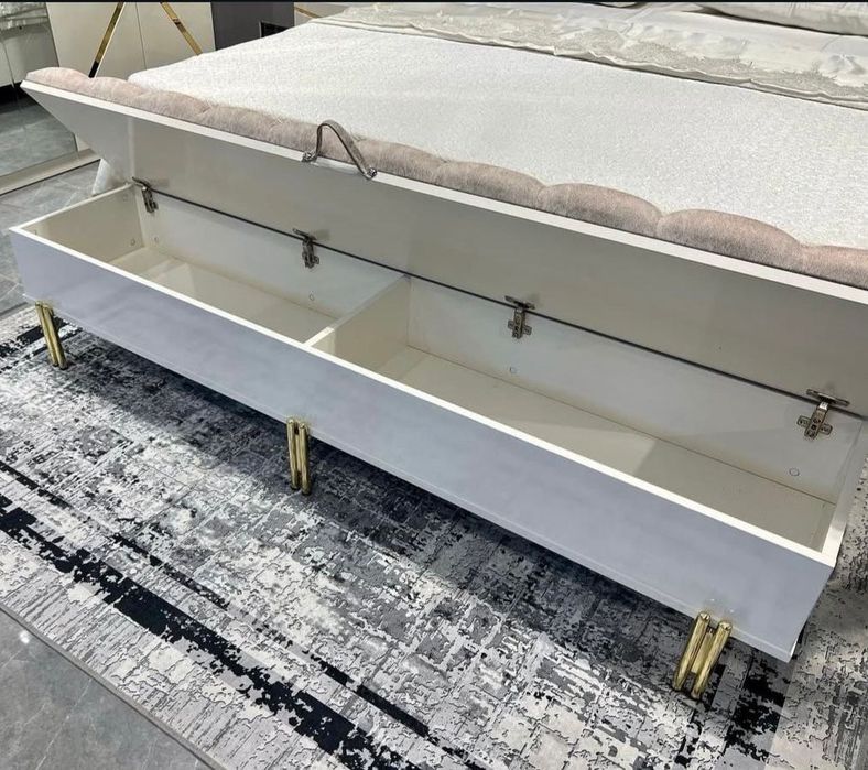 Продам спальню гарнитур