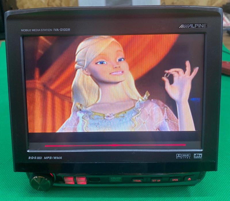 DVD/ CD player auto Alpine IVA D100R Touch Slide ecran retractabil-BT