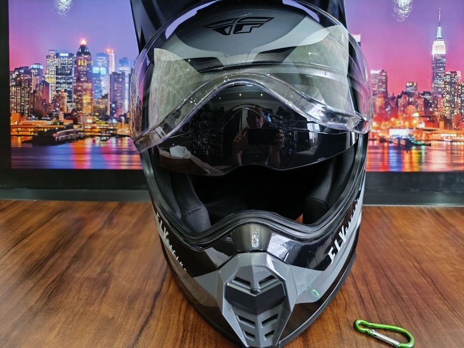 Мото шлем от Американского бренда FLY RACING KINETIC