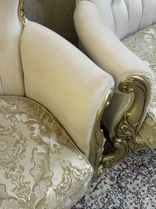 Продается комплект! Диван + 2 кресла