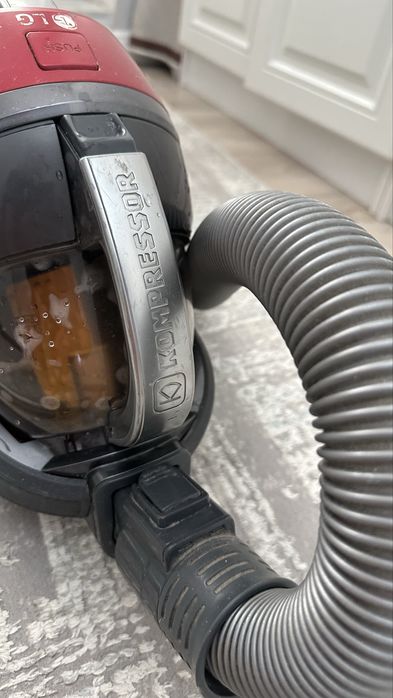 Пылесос LG рабочи бу