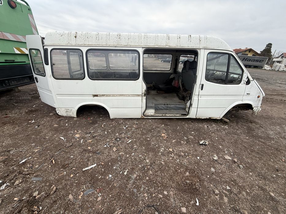 Форд Транзит 2.5 дизел на части