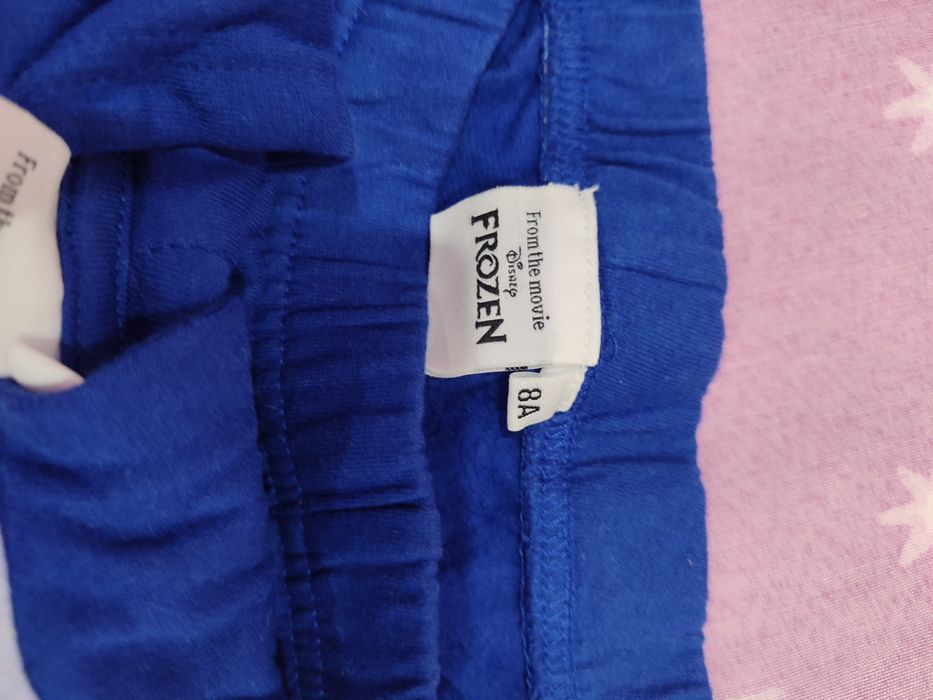 Анцунг фроузън, Елза и Ана