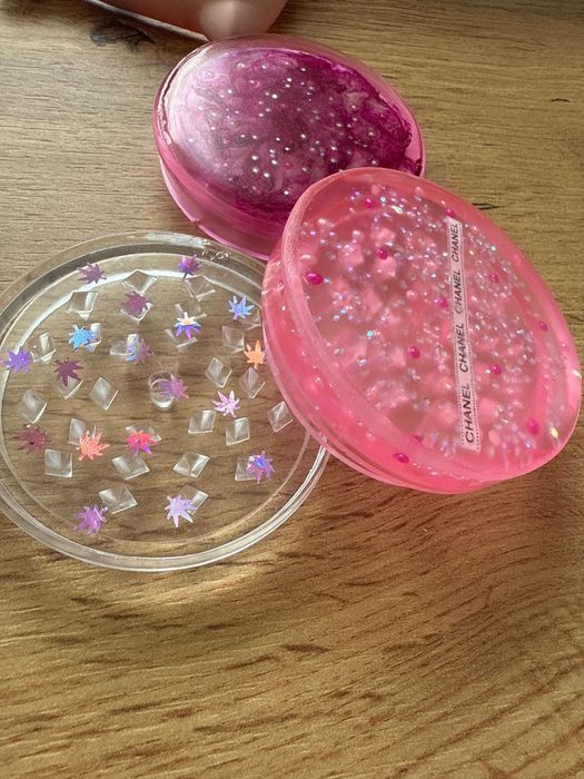 Епоксидна смола: гриндери, хартийки , пепелници и ключодържатели