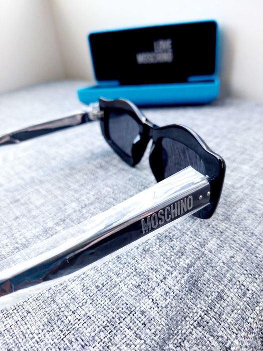 Нови оригинални слънчеви очила Moshino