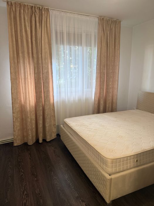 Apartament două camere de închiriat parter