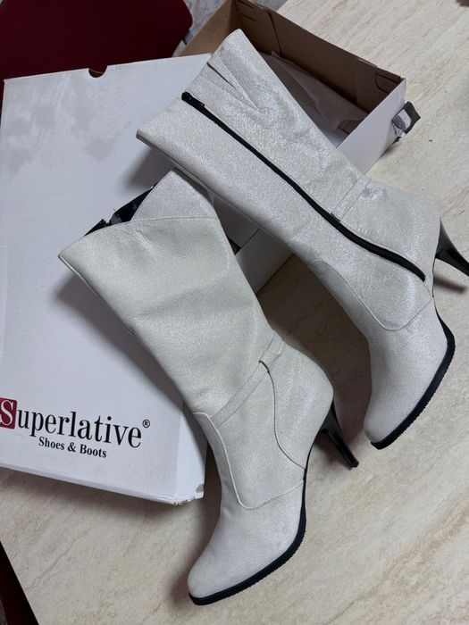 Cizme noi, elegante, comode, albe, cu toc, marime 41