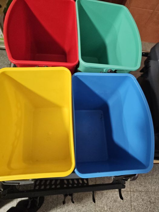 Cărucior curățenie