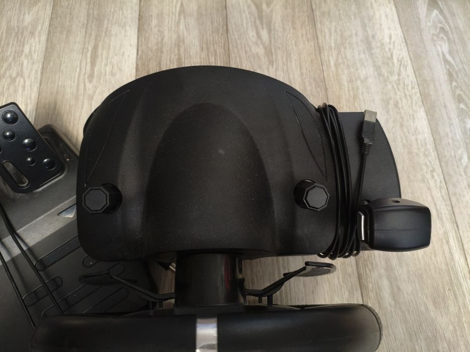 Игровой руль Sven GC-V900