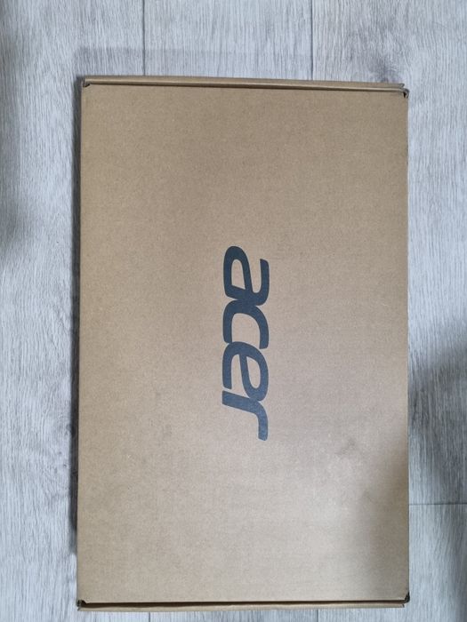 Продам ультрабук Acer Swift 1