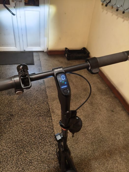 Trotineta Segway Ninebot F2